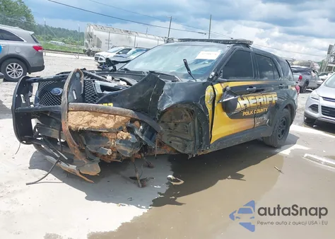 2021 Ford Police Interceptor z USA, uszkodzony, nr VIN 1FM5K8AC3MGC02007